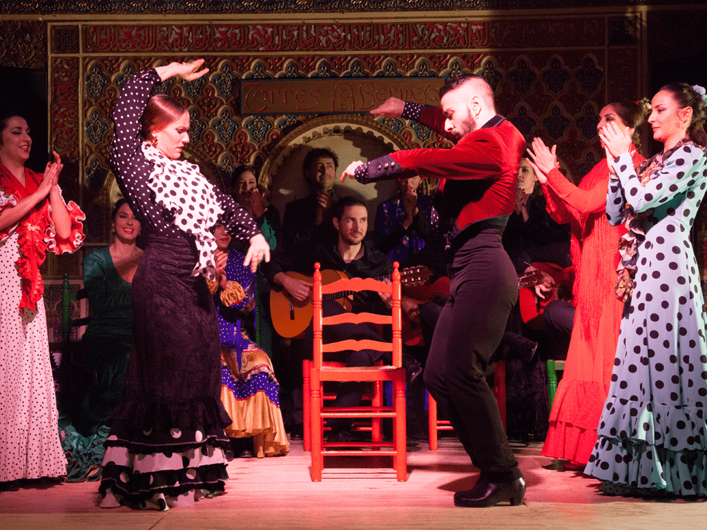 Madrid Old Town Walking Tour in English, Mandarin, Korean with Flamenco Show - main image